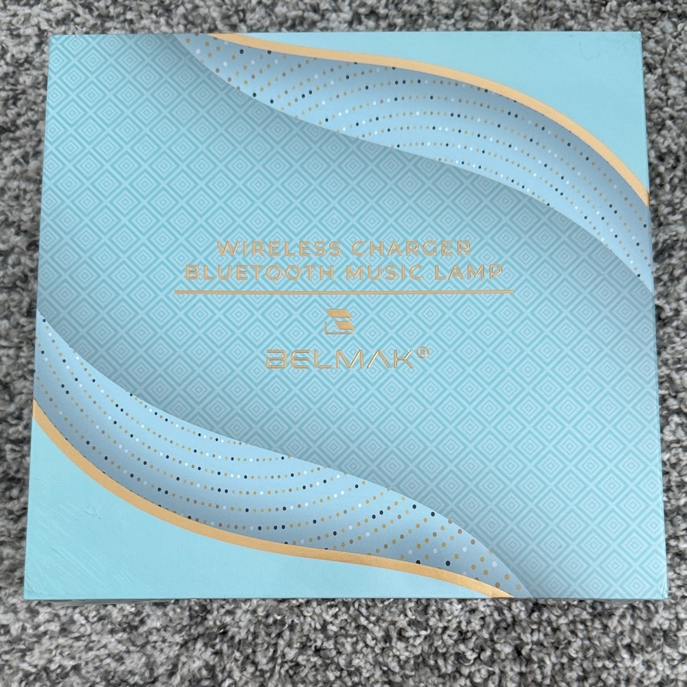 Belmak Wireless Charger Bluetooth Music Lamp